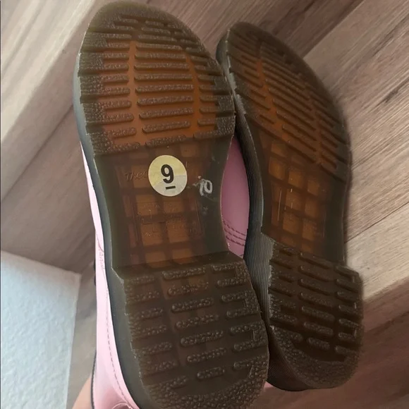 Dr. Martens Pink Patent Leather Combat Boots, New/Never Worn / without box. - Picture 7 of 8